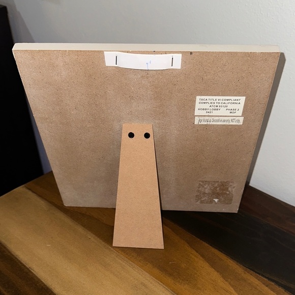 LIMITED TIME $5 ITEM!! Catch of the Day Tan and Green Fish Wall Art - Picture 3 of 3